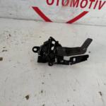TOYOTA COROLLA ÖN KAPUT KİLİDİ