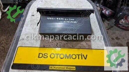 Mitsubishi L300 Torpido Kapağı 1986-1999 çıkma parça