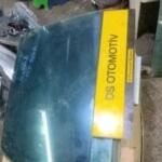 1996-2000 OPEL VECTRA B SAĞ ARKA KAPI CAMI