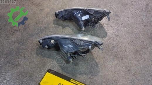 Peugeot 206 Sağ Ön Far 1998-2002 çıkma parça