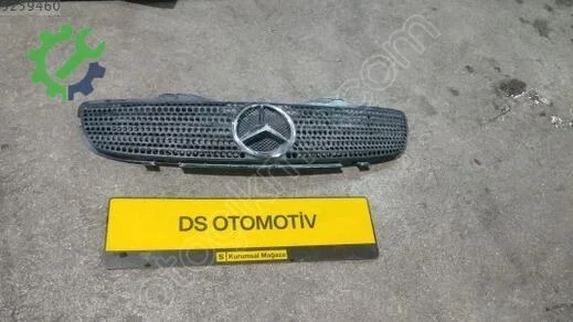 Mercedes-Benz SLK Ön Panjur 1998-2004 çıkma parça