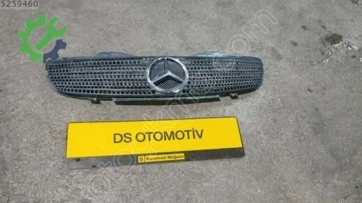 Mercedes-Benz SLK Ön Panjur 1998-2004 çıkma parça