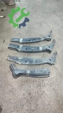 Peugeot 206 Ön Cam Izgarası 1998-2004 çıkma parça