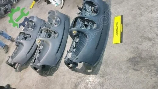 Peugeot 206 Torpido 1998-2004 çıkma parça