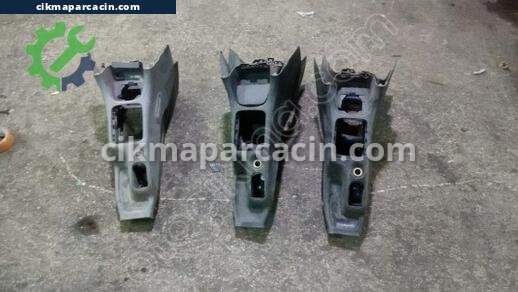 Peugeot 206 Orta Konsol çıkma parça