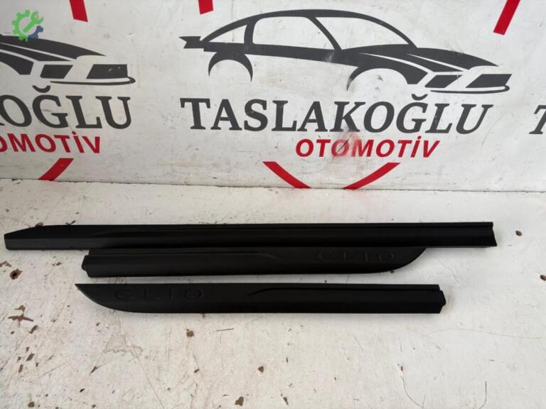 Renault Clio Kapı Bandı & Çıtası çıkma parça