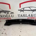 TOYOTA AURİS BAGAJ EŞİK BAKALİTİ