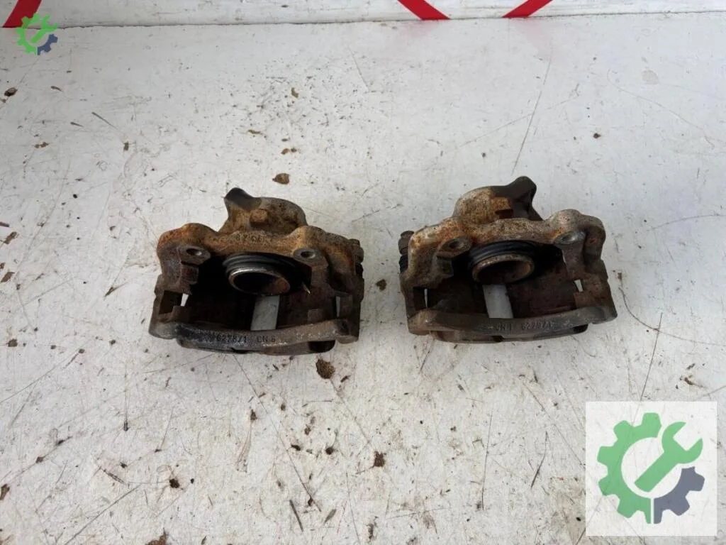 Volkswagen Polo Fren Kaliperi çıkma parça