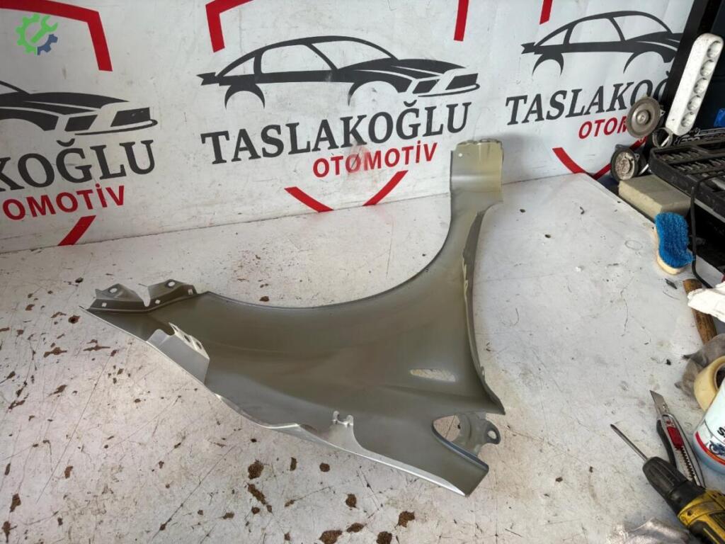 Kia Picanto Sol Ön Çamurluk çıkma parça