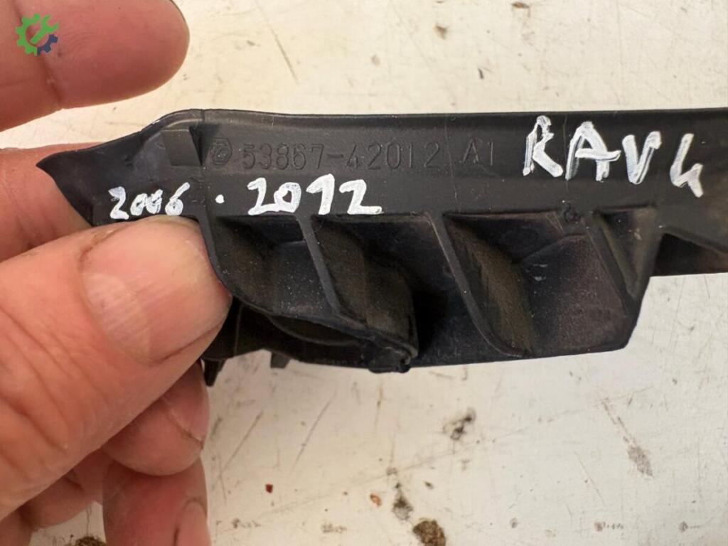 Toyota RAV4 Ön Cam çıkma parça