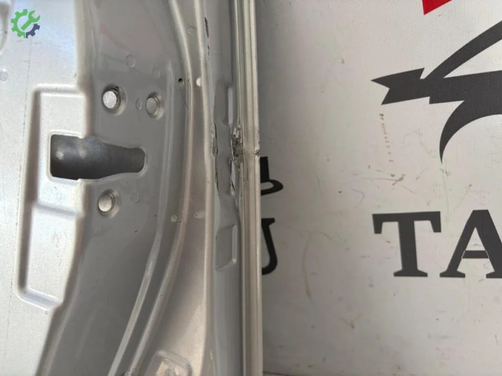 Hyundai Accent Blue Sağ Ön Kapı çıkma parça