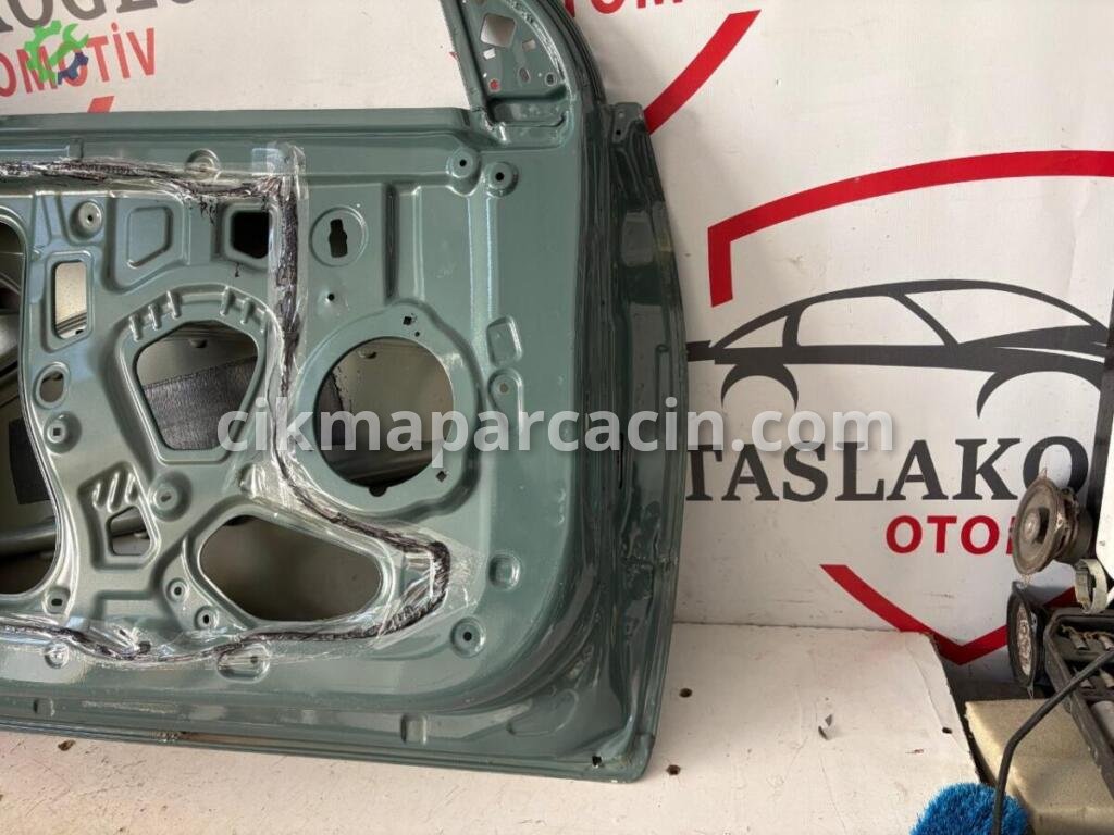 Hyundai Bayon Sol Ön Kapı çıkma parça