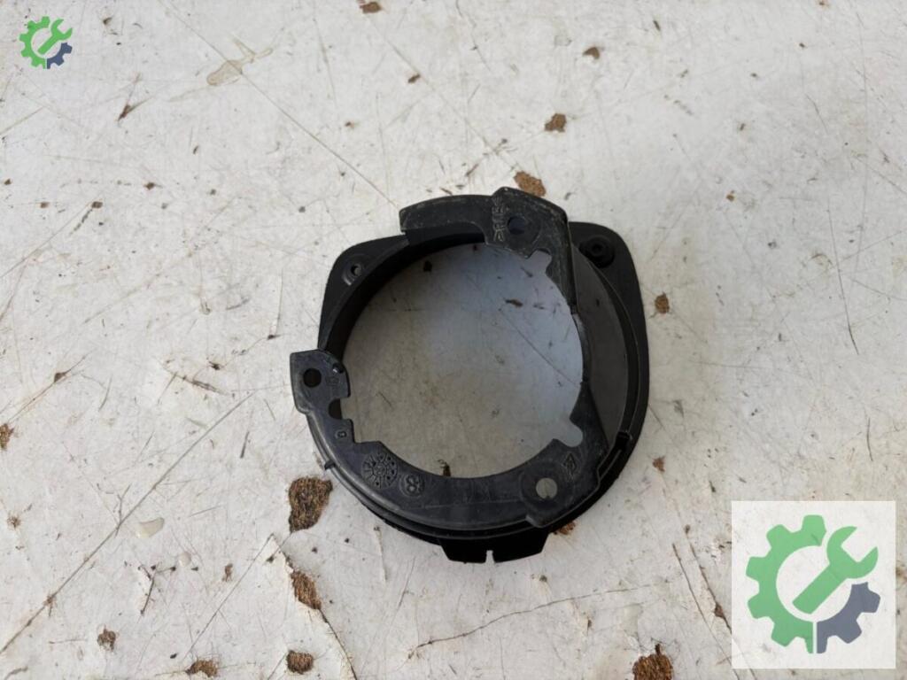Renault Clio Sis Farı Çerçevesi çıkma parça