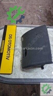 Mitsubishi Carisma Torpido Kapağı 2000-2006 çıkma parça