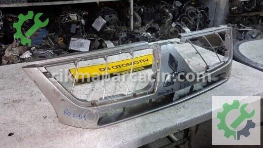 Mitsubishi L200 Ön Panjur 2004-2007 çıkma parça