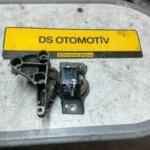 2004-2008 DACİA LOGAN SAĞ MOTOR KULAĞI