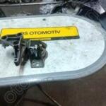 2004-2008 DACİA LOGAN SAĞ MOTOR KULAĞI