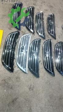 Kia Cerato Ön Panjur 2005-2008 çıkma parça