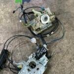2005-2010 FORD TRANSİT SAĞ SÜRGÜLÜ KAPI KİLİDİ