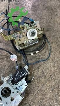 Ford Transit Sağ Kapı Kilidi 2005-2010 çıkma parça