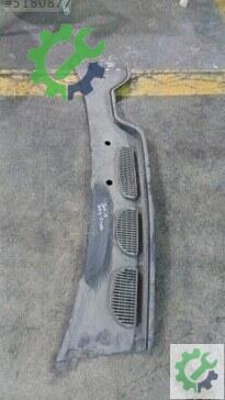 Ford C-Max Ön Cam Izgarası 2006-2011 çıkma parça