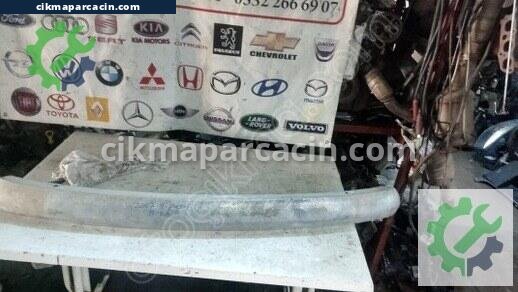 Volkswagen Passat Arka Tampon Demiri çıkma parça