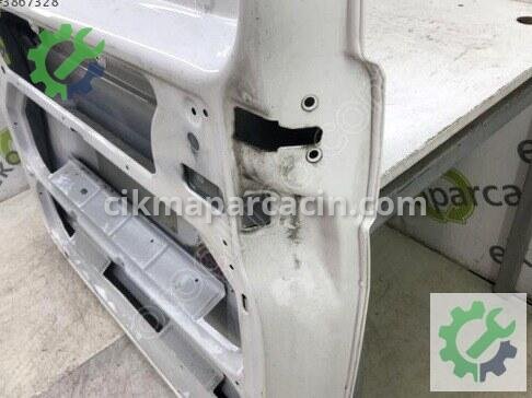 Volkswagen Transporter Sağ Sürgülü Kapı 2007-2019 çıkma parça