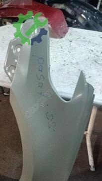 Volkswagen Passat Sol Ön Çamurluk 2008-2012 çıkma parça