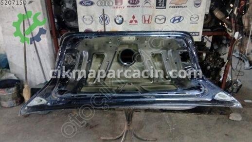 Volkswagen Passat Bagaj Kapağı 2010-2014 çıkma parça