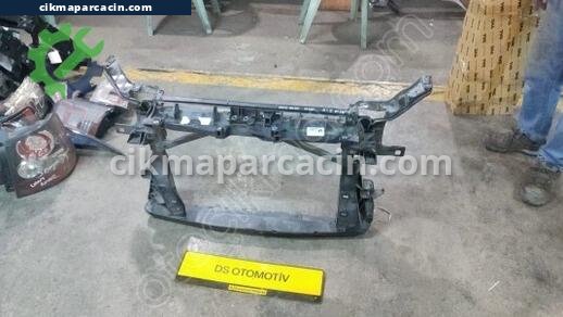 Audi A3 Ön Panel çıkma parça