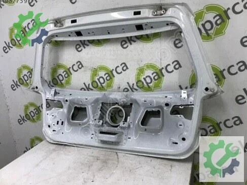 Volkswagen Golf Bagaj Kapağı 5G6827025 çıkma parça