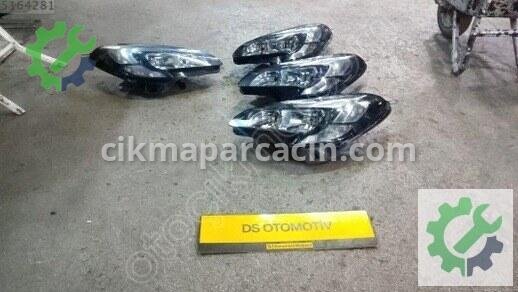 Opel Corsa Far 2014-2018 çıkma parça
