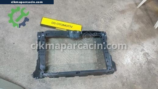 Volkswagen Jetta Ön Panel çıkma parça