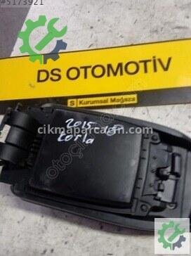 Toyota Corolla Orta Konsol 2015-2018 çıkma parça