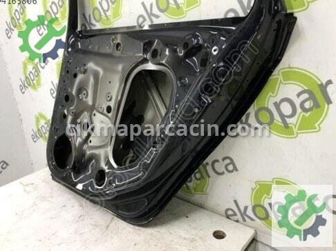 Skoda Kamiq Sağ Arka Kapı 658833052 çıkma parça
