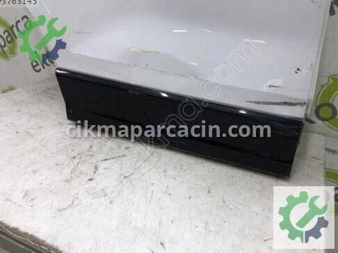 Audi Q2 Sağ Arka Kapı 81A833052 çıkma parça