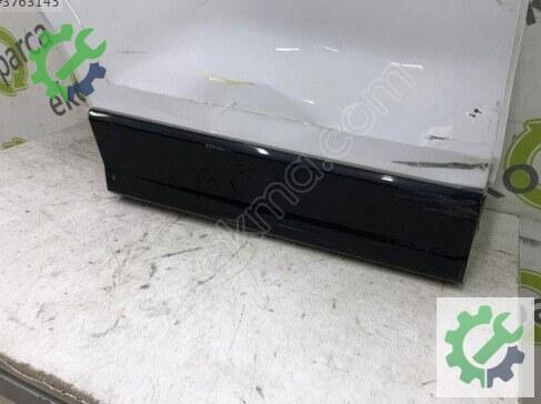 Audi Q2 Sağ Arka Kapı 81A833052 çıkma parça