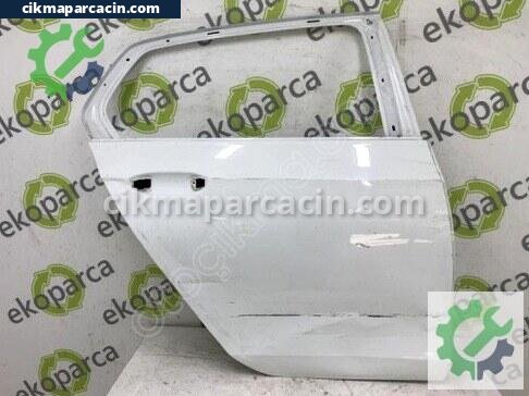 Volkswagen Golf Sağ Arka Kapı çıkma parça