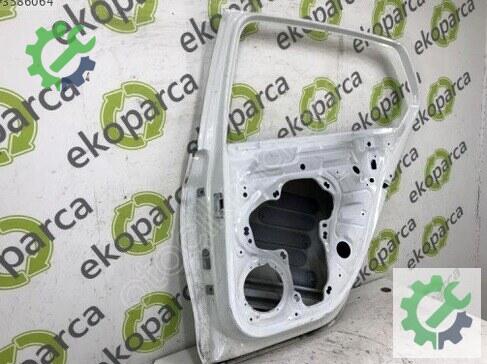Volkswagen Golf Sağ Arka Kapı 5H4833056 çıkma parça