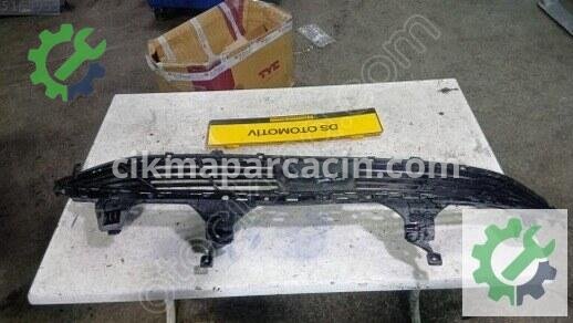Hyundai Tucson Tampon Izgarası 2021-2024 çıkma parça