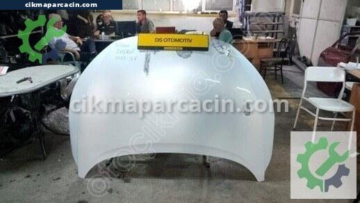 Nissan Qashqai Kaput çıkma parça