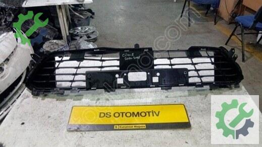 Renault Clio Tampon Izgarası 2023-2026 çıkma parça