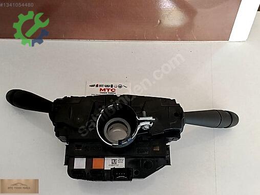Peugeot 208 Silecek Kolu E1172856 çıkma parça