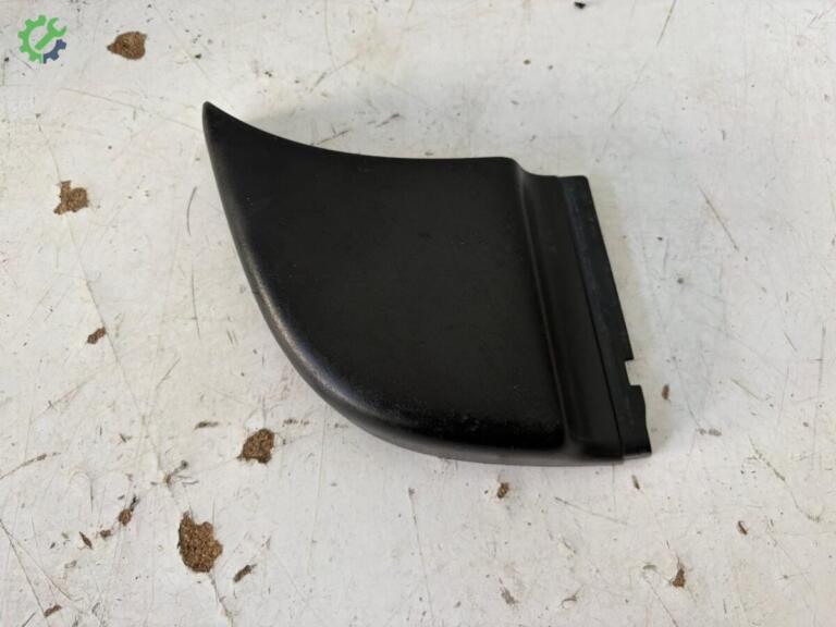 Toyota Hilux Arka Tampon çıkma parça