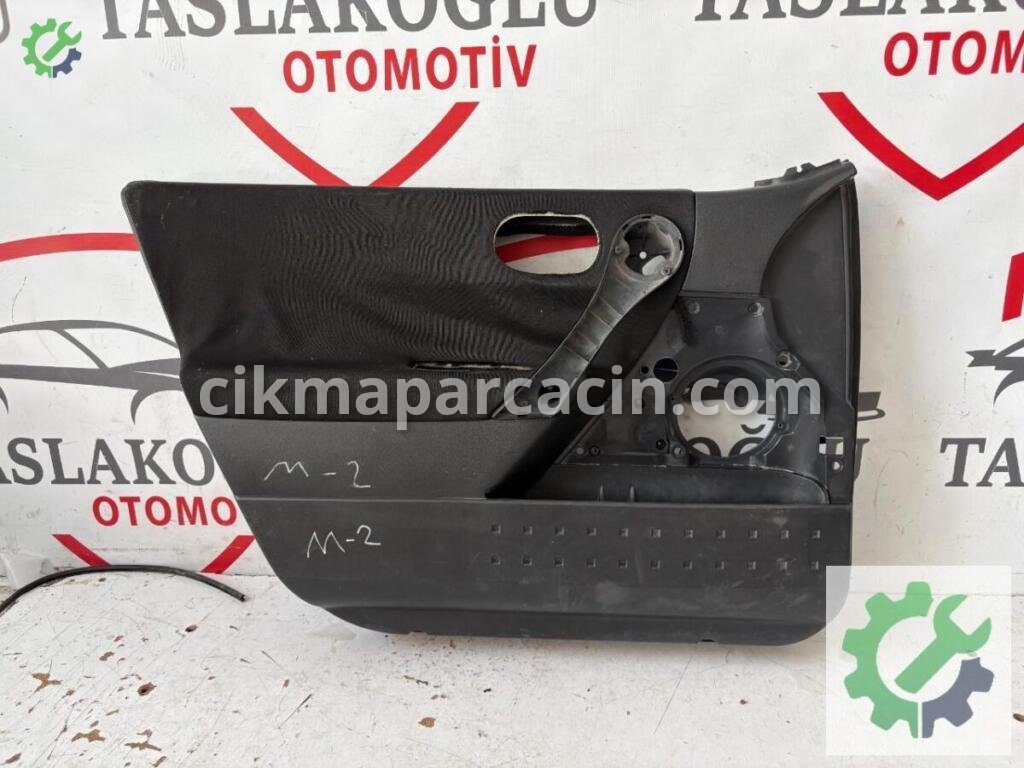 Renault Megane Kapı Döşemesi çıkma parça