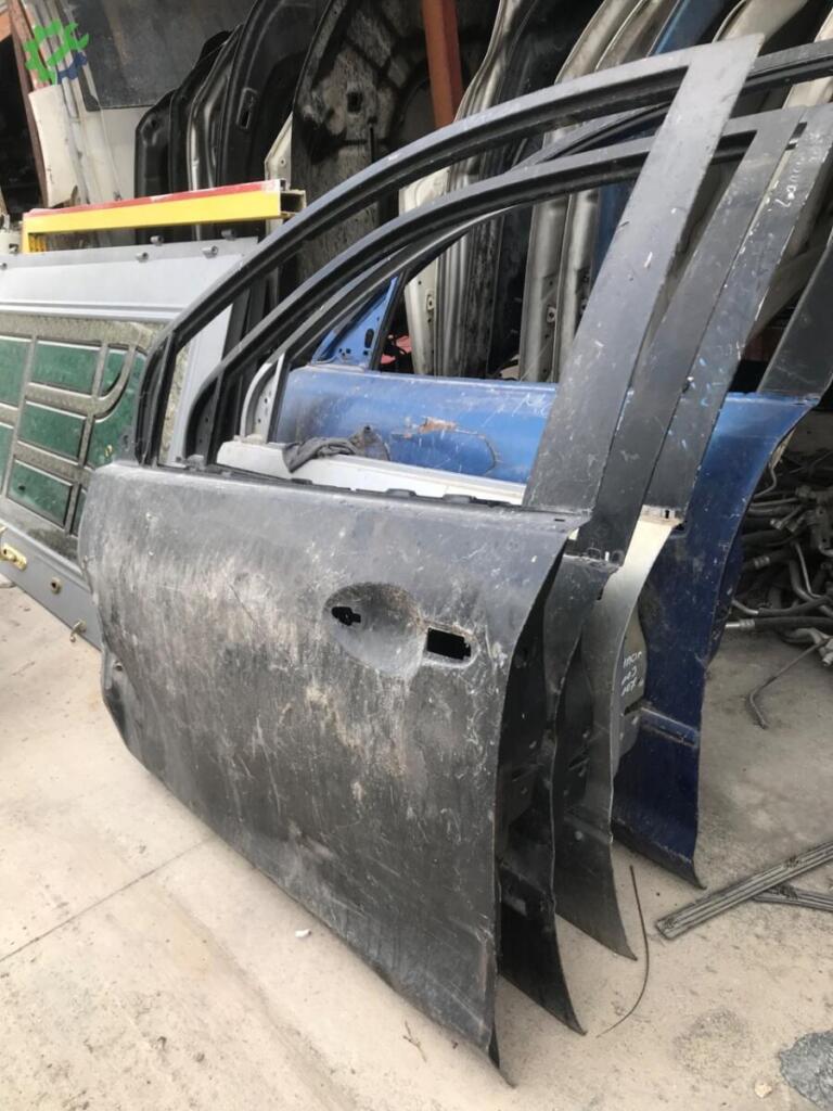 Mazda 2 Sol Ön Kapı 2007-201 çıkma parça