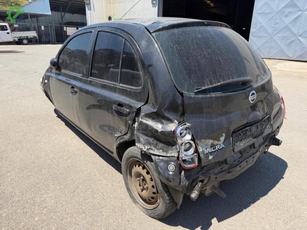 Nissan Micra Kapı 80100AX130 çıkma parça