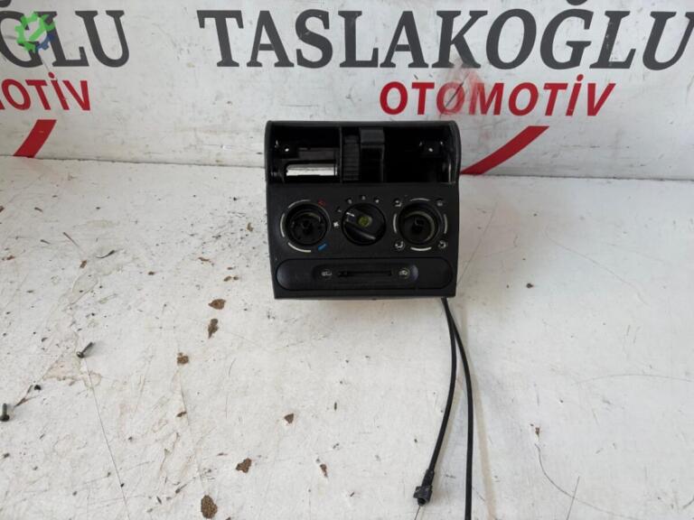Opel Combo Kalorifer Kontrol Paneli çıkma parça