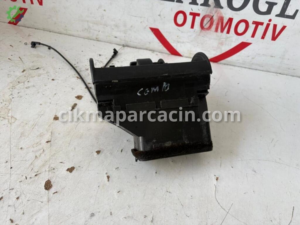 Opel Combo Kalorifer Kontrol Paneli çıkma parça