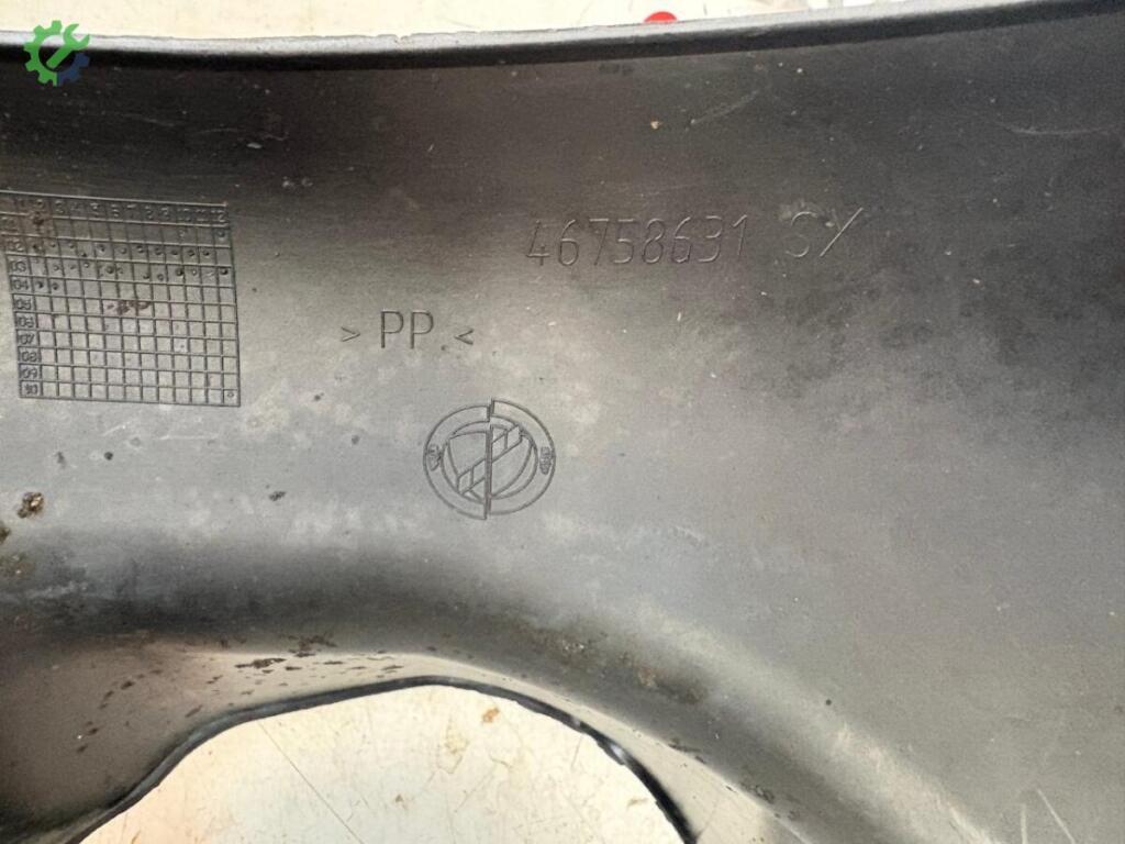 Fiat Palio Ön Davlumbaz çıkma parça